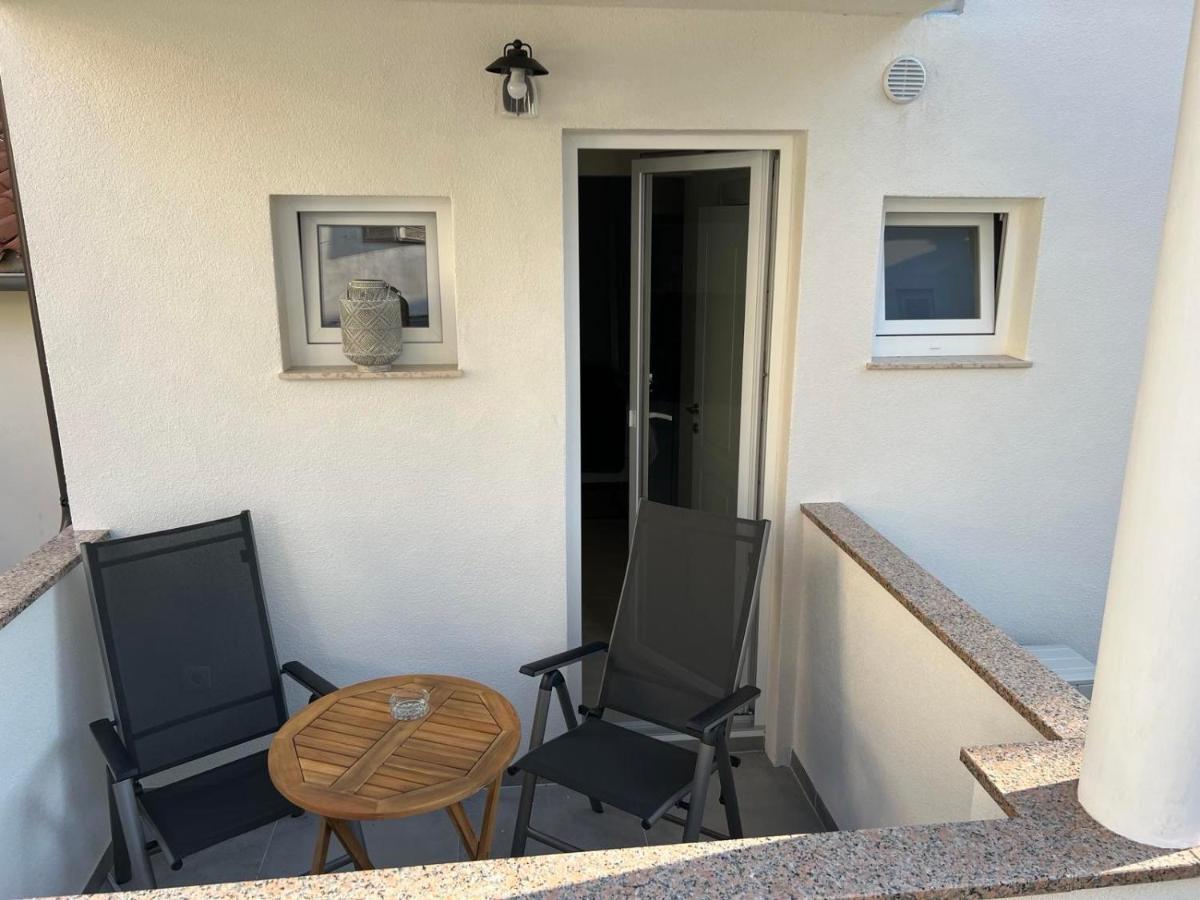 Casa Pozzetto Διαμέρισμα Novigrad Istria Εξωτερικό φωτογραφία